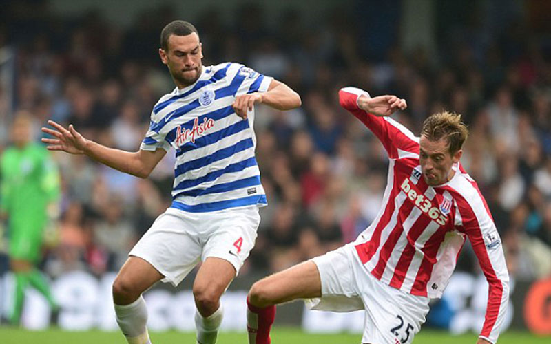 Football : Un international anglais menotté pour le vol d’un pot de fromage