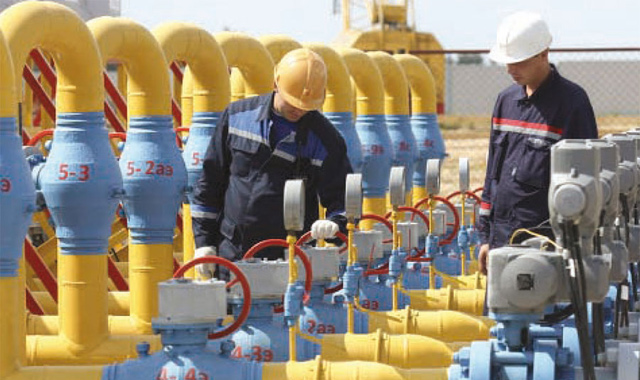 Développement du gaz naturel liquéfié: une feuille de route sera dévoilée mardi