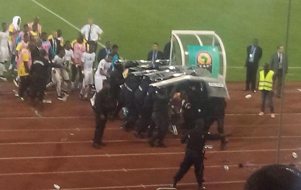 CAN 2015 : La demi-finale Ghana – Guinée équatoriale interrompue