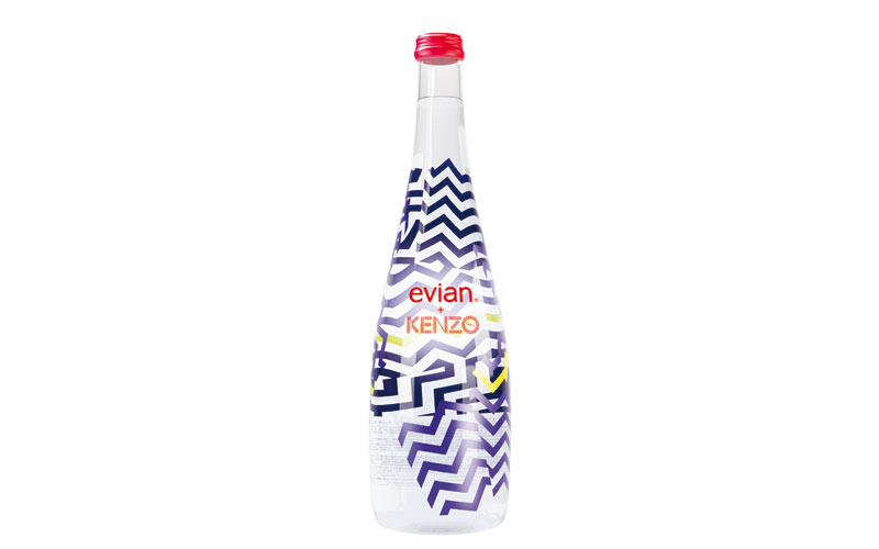 Evian s’habille en Kenzo