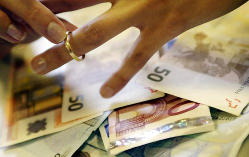 Espagne : Un réseau de mariages-blancs démantelé