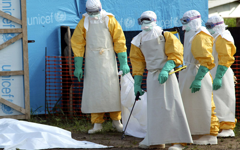 Ebola : 124 nouveaux cas en une semaine, première flambée en 2015