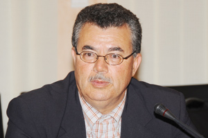 Ahmed Touhami : «Au Maroc, on s’oppose à un gouvernement fragile»
