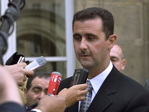 Bachar Al Assad précise le cadre de sa présence à Paris