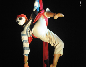 Cirque : les «Karacena» 2010 à Salé