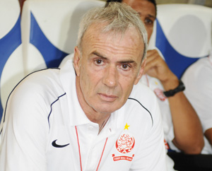 Entretien avec Michel Decastel, entraîneur du WAC : «Nous sommes déterminés à créer l’exploit à Tunis»