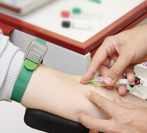 Cancer : un vaccin prolonge la vie de patients atteints de tumeurs du cerveau