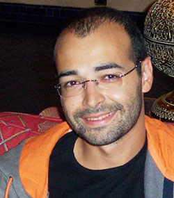 Portrait : Bensalah : «Mes bombes sont l’humour»