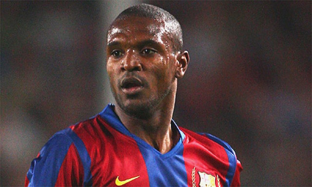 FC Barcelone : Eric Abidal annonce son départ