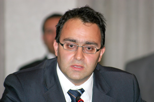 Karim Ghellab répond aux architectes