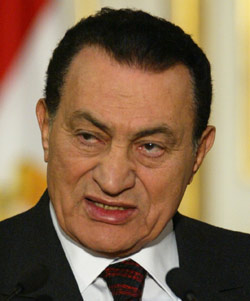 Les Egyptiens pour un sommet tripartite
