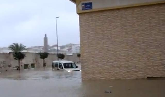 Tanger lutte contre les inondations