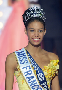 Une Franco-Américaine couronnée Miss France 2009