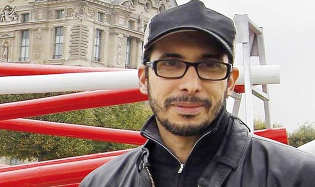 Les photographies de Mounir Fatmi à la galerie Fatma Jellal