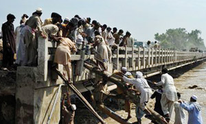 Paakistan : inondations, plus de 1.200 morts et spectre d’épidémies