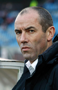 Arrivée à Yaoundé de Paul Le Guen