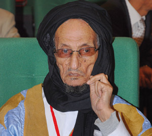 L’Algérie s’oppose à une rencontre entre Mohamed Abdelaziz et son père à Paris