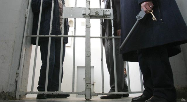 Surpopulation des prisons : Qui dit vrai, Ramid ou Benhachem?