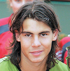 Nadal signe un triplé inédit