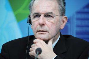 Rogge intraitable sur les questions de dopage et d’âge