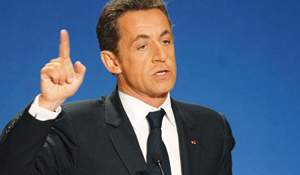Sarkozy organise la troisième mi-temps