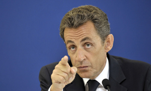 Nicolas Sarkozy se résigne à parler aux Français