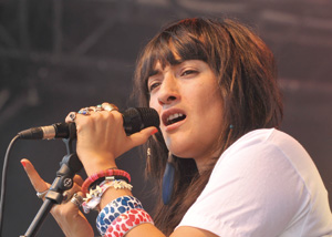 Festival «Sintra-Misty 2010» : la chanteuse Hindi Zahra envoûte le public portugais