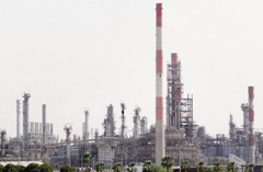 Les prix du pétrole encore en baisse