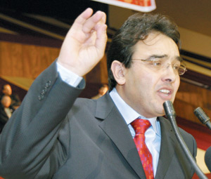 Benatiq en meeting féminin à Rabat