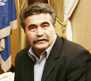 Peretz précipite les élections et veut le pouvoir