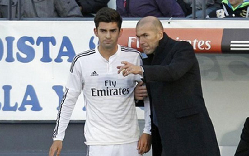 Real Madrid (B) : Zidane fait jouer son fils Enzo