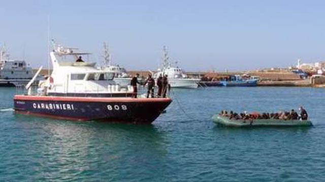 Espagne: 50 clandestins subsahariens repêchés par la Garde Civile