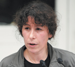 France : Fadela Amara dénonce les tests ADN