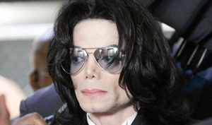 Etats-unis : la mère de Michael Jackson porte plainte contre le promoteur de concerts AEG