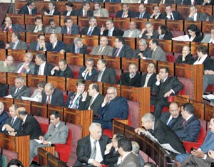 Session de rattrapage au Parlement