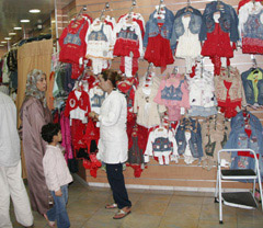 Béni Mellal : Ruée vers les centres commerciaux à la veille de l’Aïd
