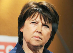 Le PS de Martine Aubry piégé par la burqa