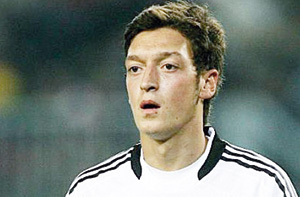 Transfert : le Werder Brême veut 20 millions d’euros pour Ozil