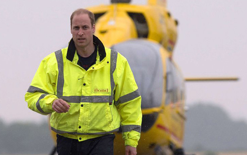 Le prince William sauve des vies avec son hélicoptère
