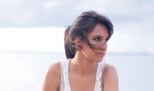 Yousra Agdour sort son nouveau single «Weld Bladi»