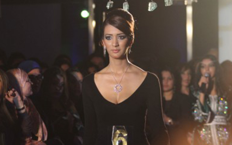 En Vidéo – La marocaine Chorouk Chelouati, élue Miss beauté arabe 2014