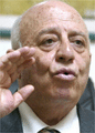 Palestine : Qoreï rempile