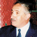 Lakhouaja s’enfonce