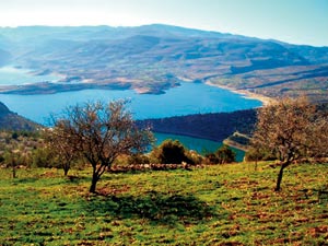 Le lac de Bin El Ouidane ou l’exaltation de la nature