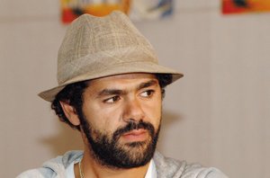 Jamel Debbouze apporte le cinéma en prison