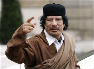 Kadhafi accuse la CPI de terrorisme international