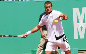 Réda El Amrani, la relève est assurée dans le tennis national