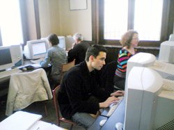 AUF : Formation à distance pour tous