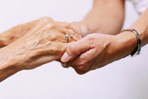 Ostéoporose : Une fracture socio-économique profonde