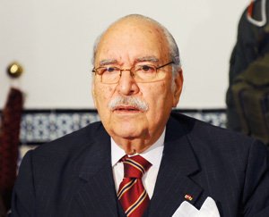 Tunisie : Le gouvernement avance à petits pas